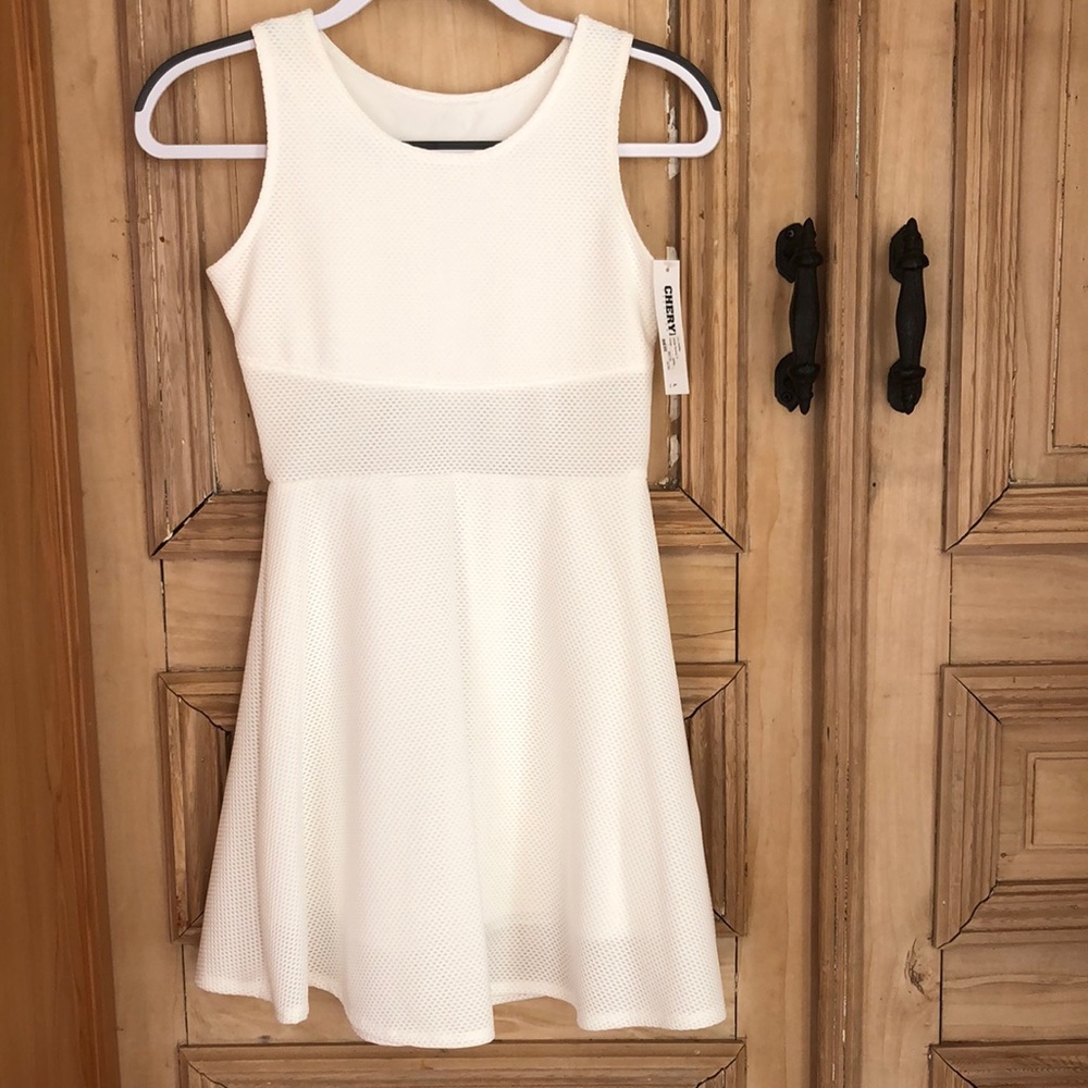 NWT CHERYLKIDS WHITE ALINE DRESS